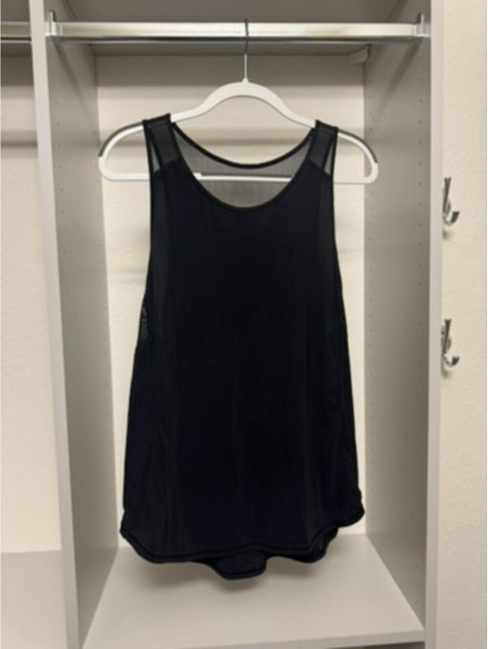 Lululemon Sculpt II Tank Black Size 10